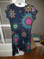 Robe fille taille 8/10 ans 5€