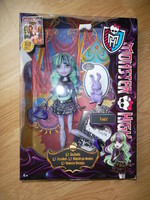 Monster High 12€
