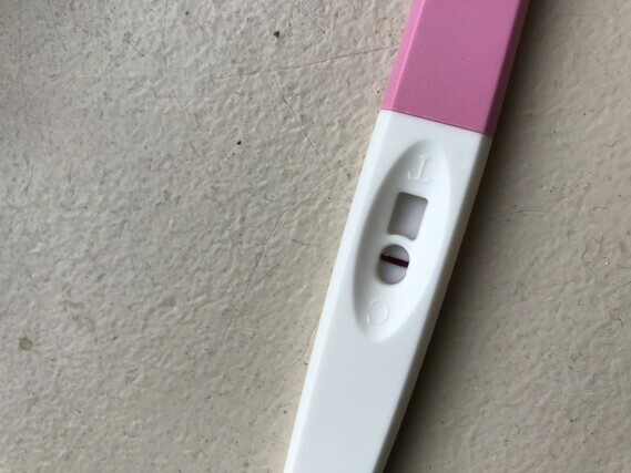 A Quoi Ressemble Une Barre D'évaporation Test de grossesse positif ou pas...? - Tests et symptômes de grossesse