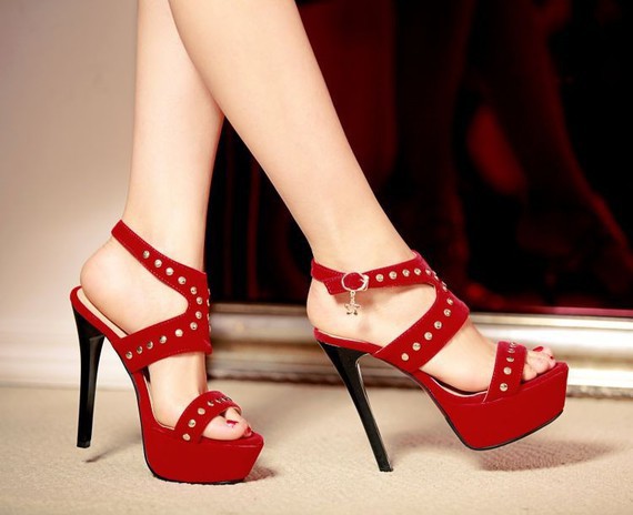 sexy-platform-sandal-women-high-heel-evening