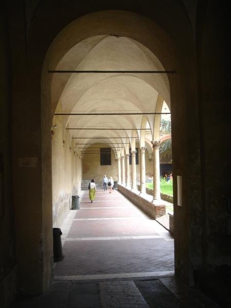 Cloitre San Francesco Sienne