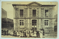 1850 Création obligatoire d’écoles de filles dans les communes de 800 habitants (loi Falloux)