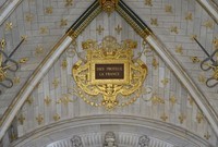 Dieu_protège_la_France_Plafond_chapelle_Chantilly