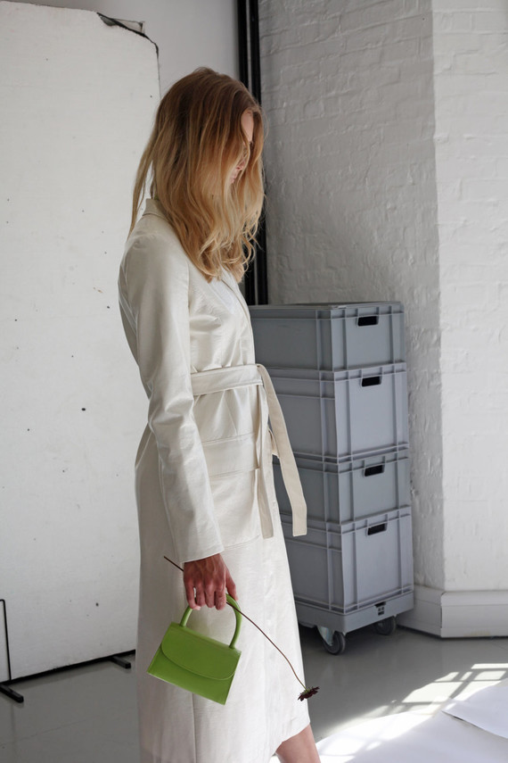 NOMIA-Cream-Patent-Belted-Trench-Coat--201909040t84848