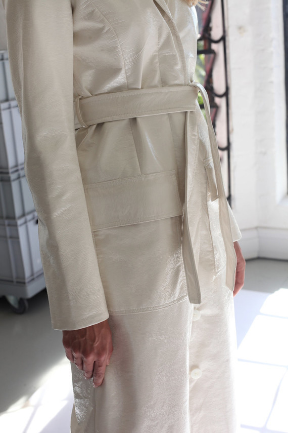 NOMIA-Cream-Patent-Belted-Trench-Coat--20190t904084848