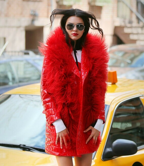 kendall-jenner-on-the-set-of-a-photoshoot-in-new-york_9