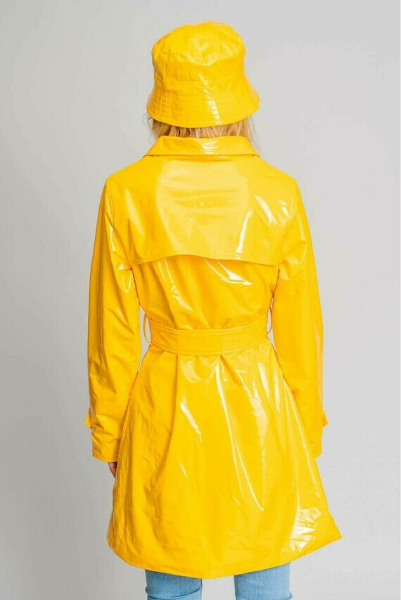 shiny-yellow-gabardine-waterproof-raincoat (2)