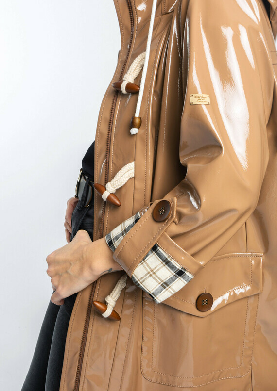 patent-effect-parka-in-camel (2)