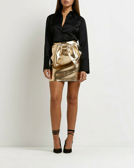 gold-faux-leather-bow-detail-mini-skirt_776938_alt1