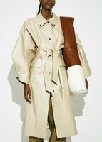 KASSL-Editions_HS21_Coat-Kimono-Below-Oil-Sand-Belt-Bag-Monk-Medium-Soft-Canvas-White-Soft-Leather-C