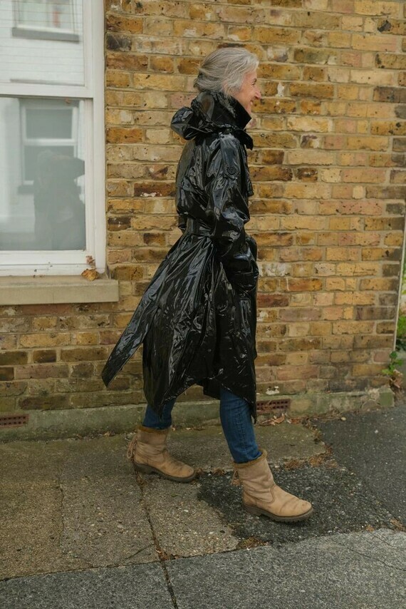 carole-ridley-recycled-trench-raincoat_3_1024x1024@2x