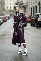 qshp0c-l-610x610-coat-vinyl-vinyl+coat-purple+coat-boots-white+boots-hat-beret-lilac-ankle+boots-jpg