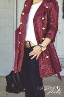 An-Dyer-wearing-Juicy-Couture-Well-Coiffed-Belted-Trench-Coat-Michael-Stars-Tee-Bleulab-Jeans-Elizab