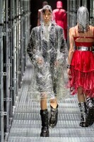 00009-paco-rabanne-spring-2023-ready-to-wear-credit-gorunway