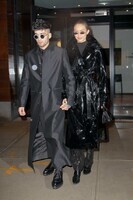 gigi-hadid-and-zayn-malik-seen-wearing-matching-all-black-as-they-heading-out-to-celebrate-the-singe
