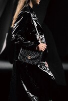sys-master-content-h1d-ha7-10165651472414look-004-d02-fall-winter-2023-24-chanel-show