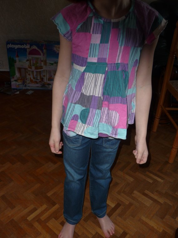 jeans, tunqiue + debardeur ikks 6 ans