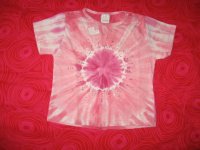 Tee shirt 2ans taille grand 2€