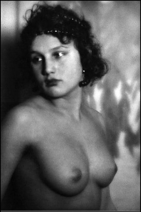 Tamara -1925