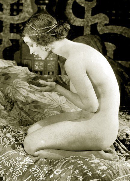 Anna Mae (1919)