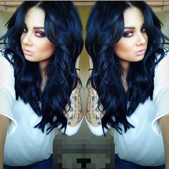 Passage D Un Brun Fonce A Un Bleu Nuit Avec Deco Coiffure Et Coloration Forum Beaute Doctissimo