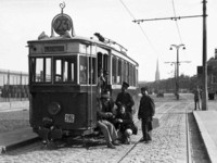 tram (73)