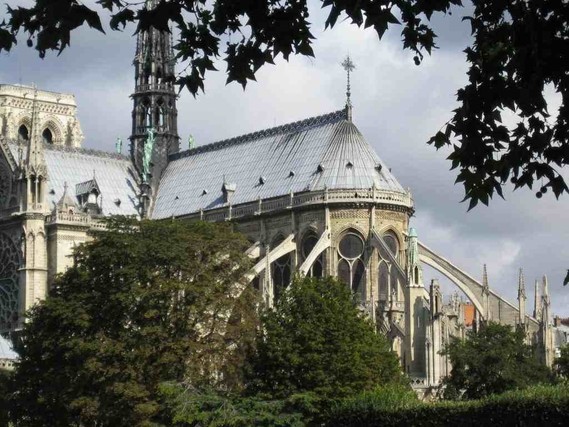 Notre-Dame (58)