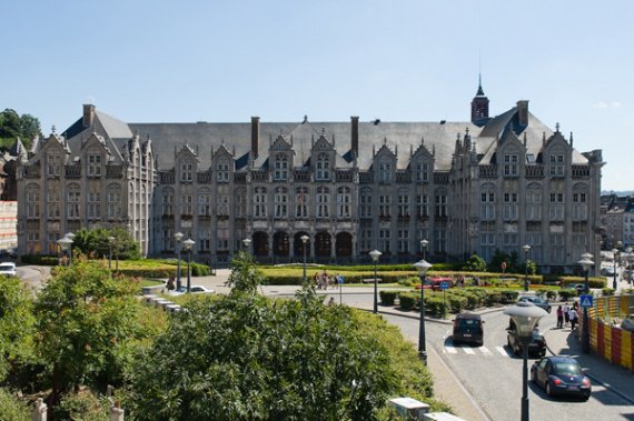 Belgique Liège - palais prince eveques6