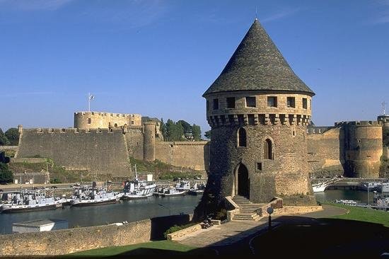 France-Brest-chateau-5