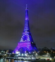 La Tour Eiffel se pare des couleurs de l'Europe