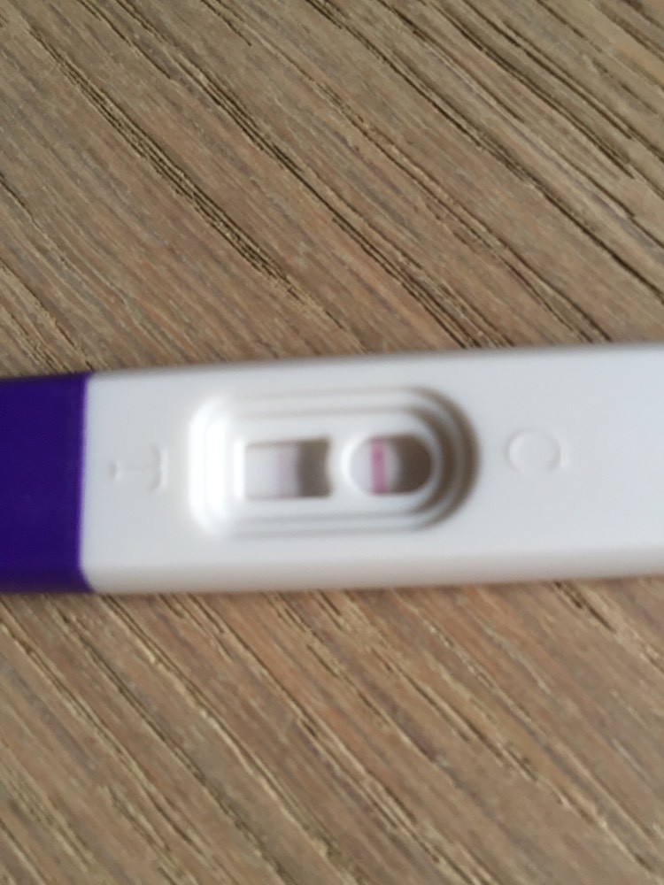 Pas De Règles Mais Pertes Blanches Et Test Négatif