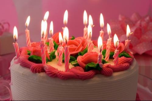 Juste Pour Rattraper Mon Retard Joyeux Anniversaire Bebes De L Annee Forum Grossesse Amp Bebe Doctissimo Juste Pour Rattraper Mon Retard Joyeux Anniversaire Bebes De L Annee Forum Grossesse Amp Bebe Doctissimo