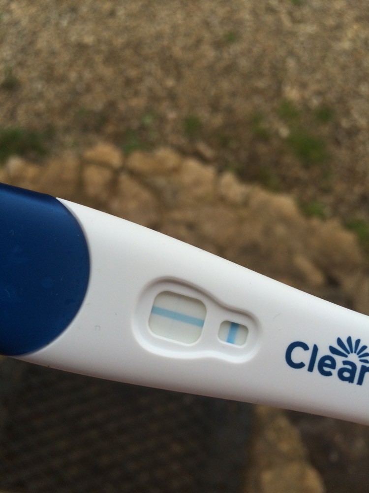 Test De Grossesse Action Barre Très Pale avis test de grossesse + ou - ? - Tests et symptômes de grossesse