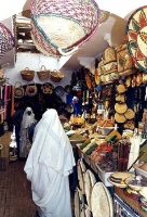magasin-villes-marche-essaouira-maroc-