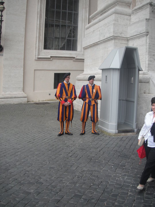 vatican gardes suisses