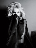 Madonna_bw19
