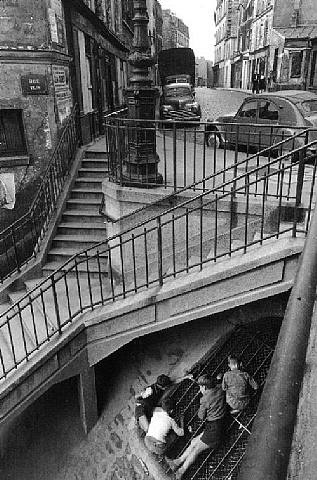 willy-ronis-rue-vilin