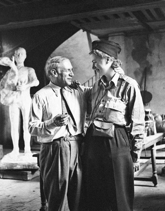 Pablo Picasso with Lee Miller, liberation of paris, 1944
