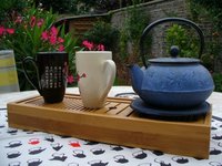 thé du matin , en aout, dans le jardin