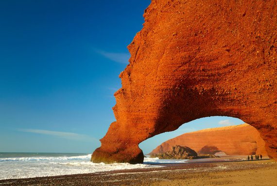 Arches rouges sur la côte Atlantique- Maroc