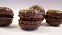 Macaron  Noix de Coco  Chocolat
