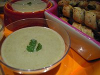 Soupe glacée d'asperges et ses petits feuilletés (2)