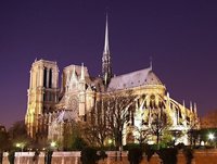 795px-Notre_Dame_de_Paris_by_night_time
