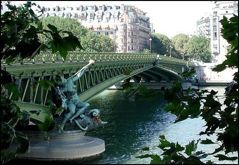 France,Paris , pont Mirabeau