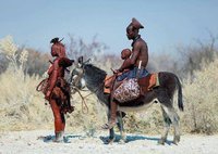 famille himba en Namibie