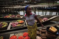 marché flottant de Ganvie au Benin