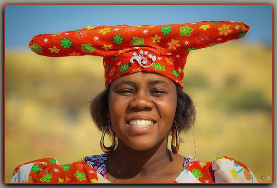 Une femme herero, Namibie