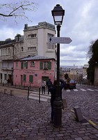la maison rose- Montmartre- Paris XVIII-