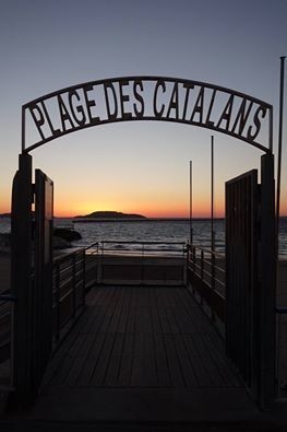 Marseille , plage des catalans