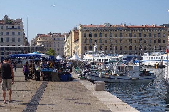 Marseille , le vieux port